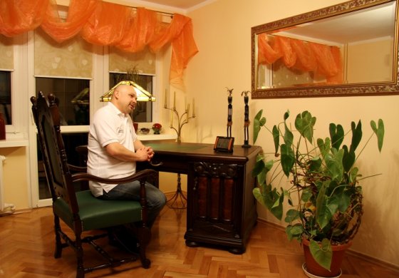 <p>PRZEBOGATY GABINET Z POCZĄTKU XX W.</p>